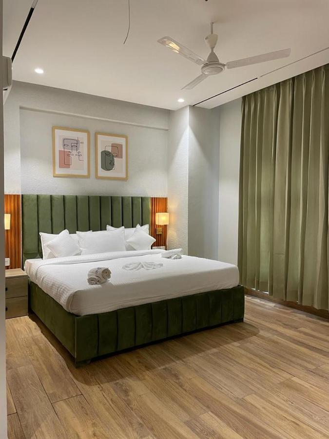 Hotel West Inn Premium Kharar Dış mekan fotoğraf
