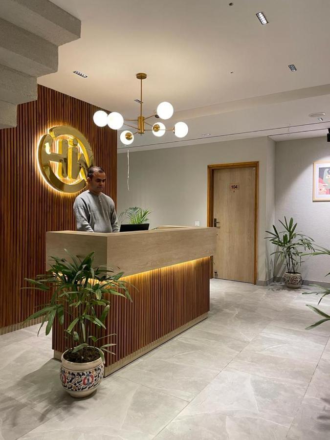 Hotel West Inn Premium Kharar Dış mekan fotoğraf